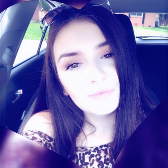 Meet your Posher, Stellar - Picture 2 of 3